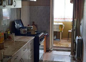 Продам 2-ком. квартиру, 44.8 м2, поселок городского типа Ильский, Первомайская улица, 50