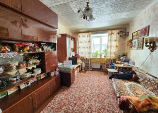 Продается двухкомнатная квартира, 42.5 м2, Артёмовский, улица Куйбышева, 4