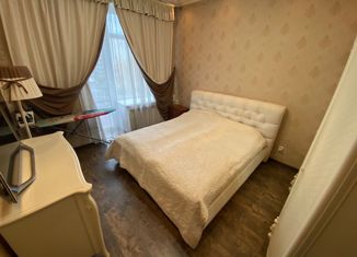 Продается 3-комнатная квартира, 72.3 м2, Забайкальский край, улица Бутина, 44