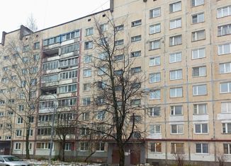 Продам комнату, 73 м2, Колпино, улица Красных Партизан, 8