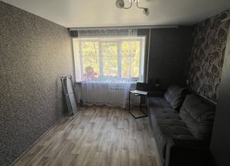 Продаю 1-комнатную квартиру, 18 м2, Междуреченск, улица Комарова, 1