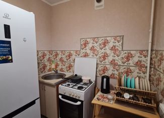 Сдаю 1-комнатную квартиру, 33 м2, Калининград, Батальная улица, 83