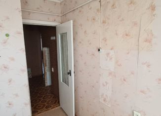 Продам двухкомнатную квартиру, 48 м2, Оренбургская область, улица Челюскина, 74