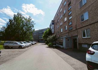 Продаю 5-ком. квартиру, 92 м2, Салават, бульвар Салавата Юлаева, 20