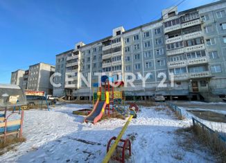 Продажа 4-ком. квартиры, 72 м2, Якутск, улица Маяковского, 98, Сайсарский округ