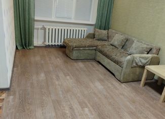 Сдача в аренду 1-ком. квартиры, 32 м2, Дзержинск, улица Грибоедова, 36А