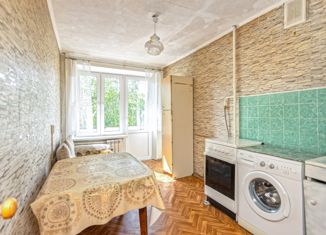 Продам 1-ком. квартиру, 35 м2, Москва, улица Аносова, 3к1, улица Аносова