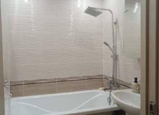 Продажа 2-ком. квартиры, 53 м2, Зеленодольск, Столичная улица, 12