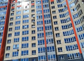 Продам 3-ком. квартиру, 70.1 м2, Барнаул, ЖК Крылья-2, улица 65 лет Победы, 6