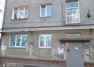 Продаю однокомнатную квартиру, 31.9 м2, Омская область, улица Гуртьева, 2А