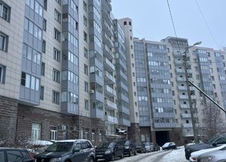 Сдается в аренду двухкомнатная квартира, 70 м2, Выборг, Ленинградское шоссе, 59