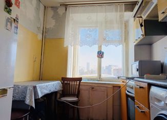 Трехкомнатная квартира на продажу, 63 м2, Уфа, проспект Октября, 72