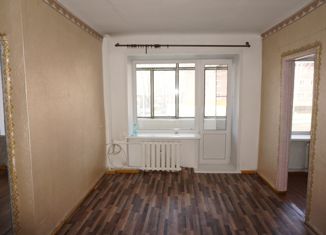 Продается двухкомнатная квартира, 41 м2, Киселёвск, улица 50 лет Октября, 28