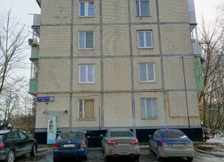 Продаю трехкомнатную квартиру, 55.6 м2, Москва, улица Липовая Аллея, 8