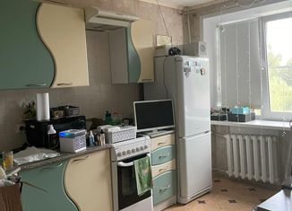 Продается однокомнатная квартира, 35 м2, Рыльск, улица Розы Люксембург, 93