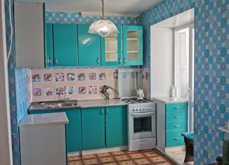 Продажа 4-комнатной квартиры, 64.8 м2, Чусовой, улица Юности, 14