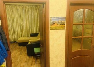 Продаю однокомнатную квартиру, 37 м2, поселок Романовка, Верхняя улица, 14к4