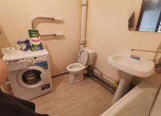 Сдаю в аренду комнату, 41 м2, деревня Жилина, улица Генерала Лаврова, 1к4