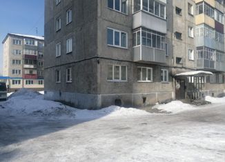 Продается 3-комнатная квартира, 47.7 м2, Междуреченск, проспект 50 лет Комсомола, 71