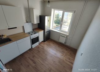 Продается 2-комнатная квартира, 51.7 м2, Омск, улица Куйбышева, 136, Центральный округ