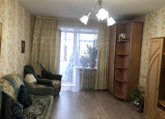 Продажа 1-ком. квартиры, 33 м2, посёлок Уемский, Заводская улица, 11