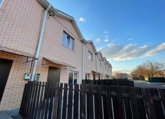 Продам таунхаус, 100 м2, Аксай, улица Жданова