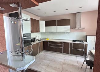 Продается двухкомнатная квартира, 75 м2, Ставрополь, улица Пушкина, 29, микрорайон №5