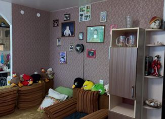 4-ком. квартира на продажу, 73.5 м2, Чайковский, Камская улица, 15