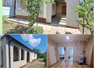 Продам дом, 90 м2, станица Павловская, улица Энгельса