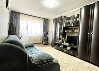 Продам 2-комнатную квартиру, 44.1 м2, Челябинская область, улица Карла Маркса, 184