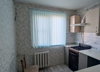 Двухкомнатная квартира на продажу, 48 м2, Невинномысск, улица 30 лет Победы, 45