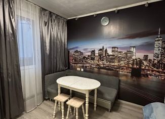 Продам 1-комнатную квартиру, 42.8 м2, Москва, Беловежская улица, 81, станция Немчиновка