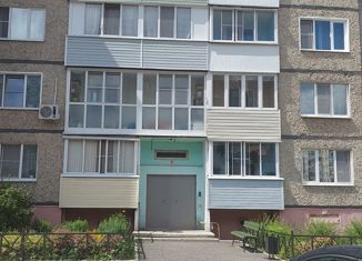 Продается двухкомнатная квартира, 52.1 м2, Гусь-Хрустальный, Окружная улица, 6