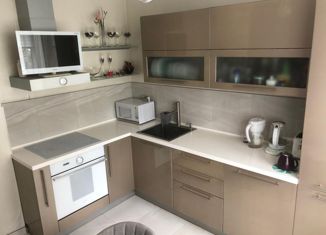 Продается двухкомнатная квартира, 52 м2, Москва, улица Демьяна Бедного, 6к2, метро Народное Ополчение