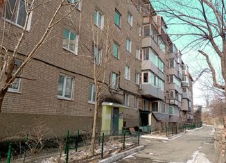 Продается 2-комнатная квартира, 43.7 м2, Владивосток, улица Сипягина, 32, Фрунзенский район