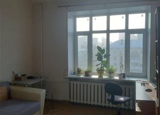 Продажа трехкомнатной квартиры, 78 м2, Екатеринбург, метро Площадь 1905 года, проспект Ленина, 5