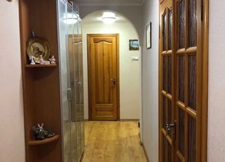 Продажа 3-ком. квартиры, 66 м2, Москва, улица Толбухина, 6к2, улица Толбухина