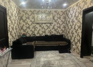 Продается двухкомнатная квартира, 43.5 м2, Дагестан, улица Победы, 85