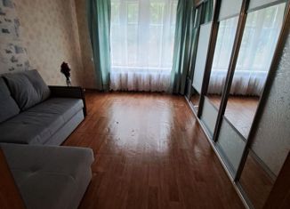 Продам 2-ком. квартиру, 55 м2, Москва, улица Чистова, 11А, улица Чистова