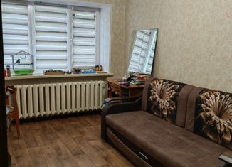 Продается 2-ком. квартира, 42 м2, Заречный, Комсомольская улица, 17