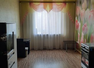 Продажа 4-комнатной квартиры, 112.7 м2, Североуральск, улица Ленина, 30