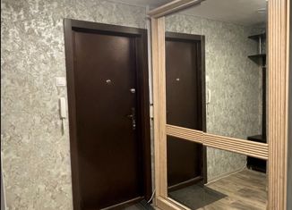 Продаю 4-комнатную квартиру, 69.3 м2, посёлок городского типа Лучегорск, 4-й микрорайон, 32