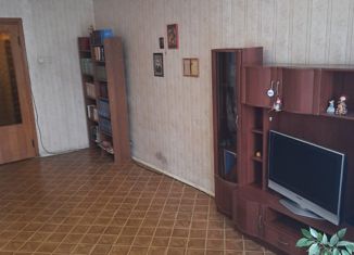 Продается 3-ком. квартира, 80 м2, Ревда, улица Чайковского, 21