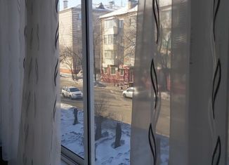 Трехкомнатная квартира на продажу, 64.2 м2, Райчихинск, Музыкальная улица, 16