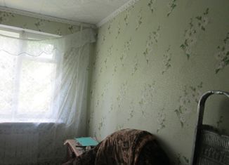 Продается 3-комнатная квартира, 61.3 м2, Камышин, 4-й микрорайон, 85