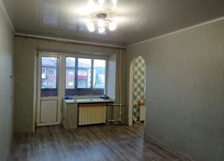 Продается 3-комнатная квартира, 58 м2, Кемеровская область, Весенняя улица, 22