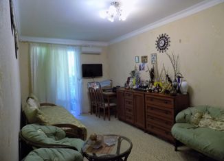 Продаю 1-комнатную квартиру, 28 м2, Алупка, улица Ульяновых, 12