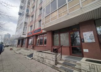 Продается трехкомнатная квартира, 90.3 м2, Красноярский край, улица Молокова, 1к1