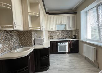 Сдам однокомнатную квартиру, 38 м2, Горячий Ключ, Объездная улица, 2В