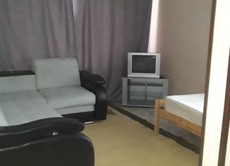 Сдам в аренду 1-комнатную квартиру, 31 м2, Пыть-Ях, 1-й микрорайон, 15